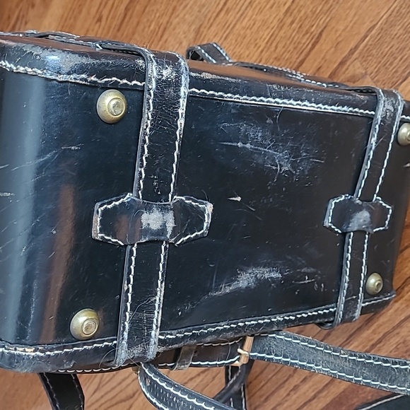 Vintage Black Leather Photographer's Camera/Equipment Bag - Picture 10 of 16